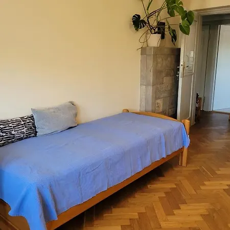 Salwator Falata アパート